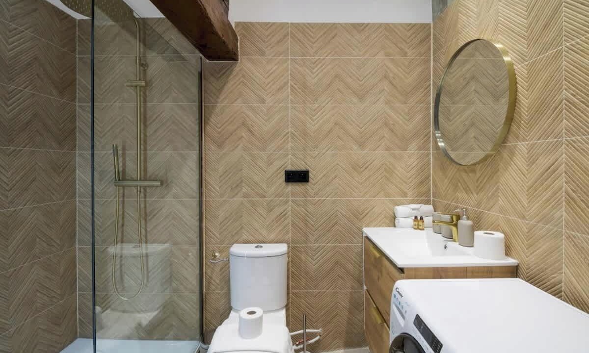 Photo of Bathroom in Les Iles