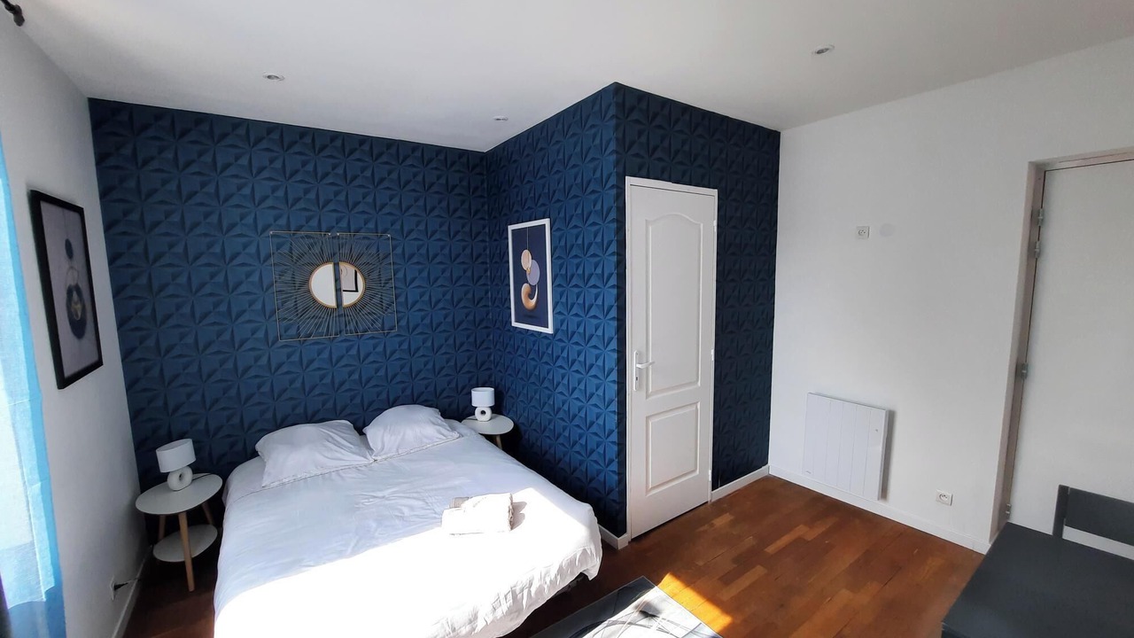 Photo of Bedroom in Vesoul