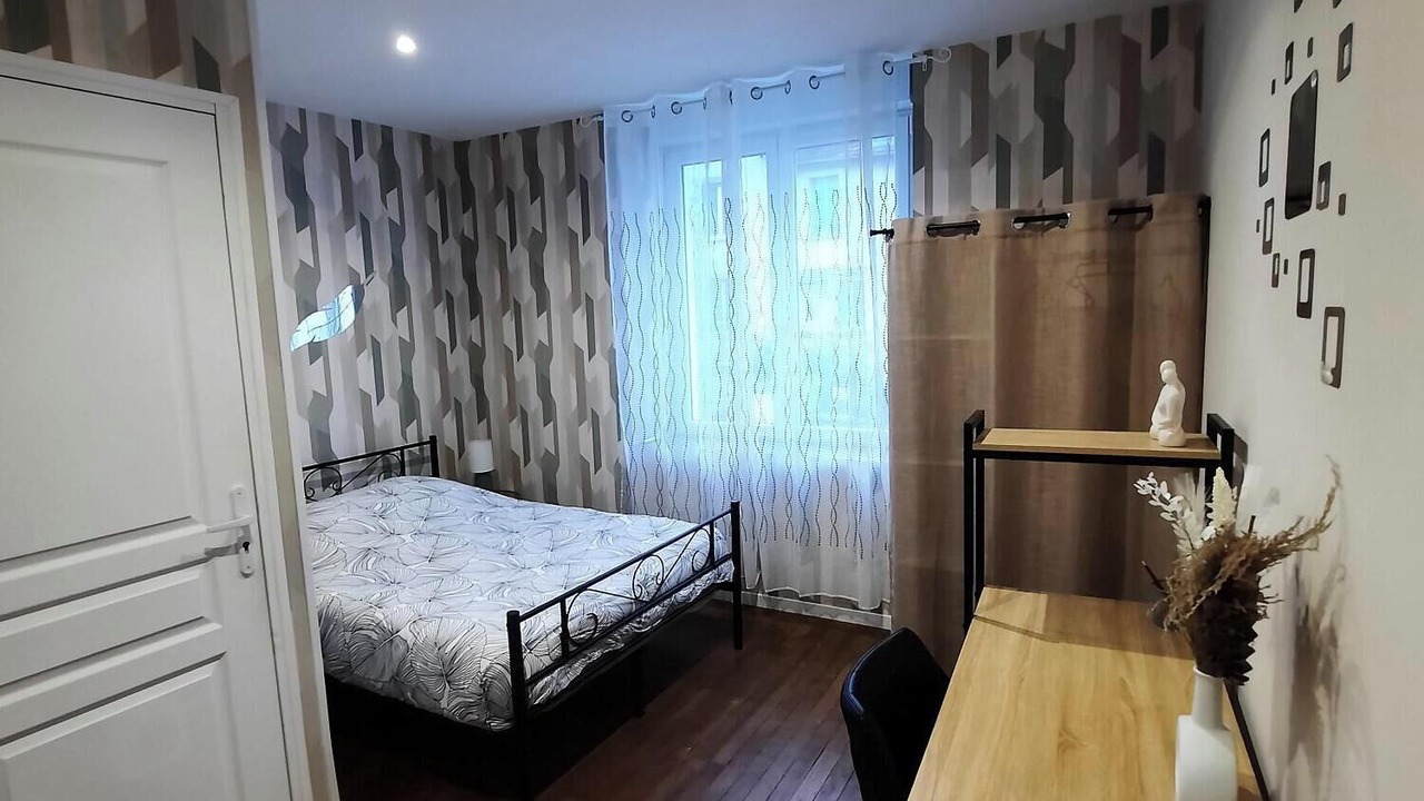 Photo of Bedroom in Vesoul