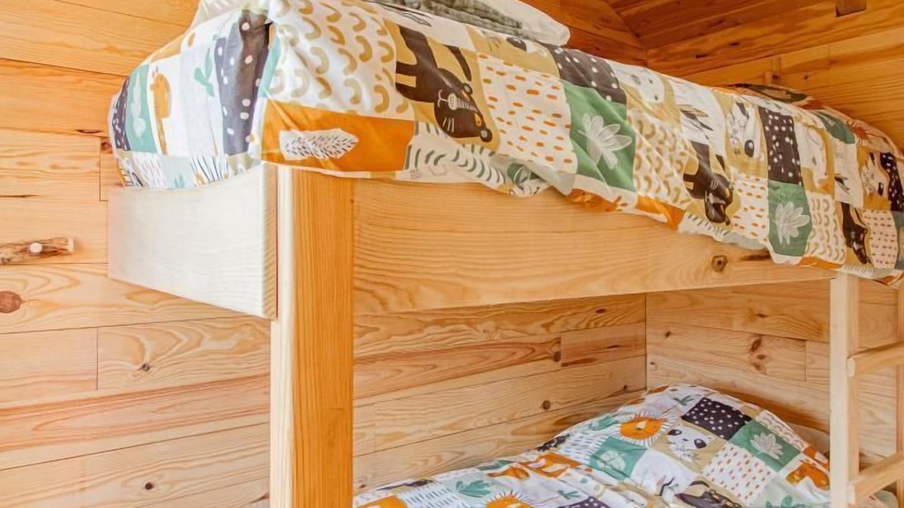 Photo of Bedroom in Anglure-sous-Dun