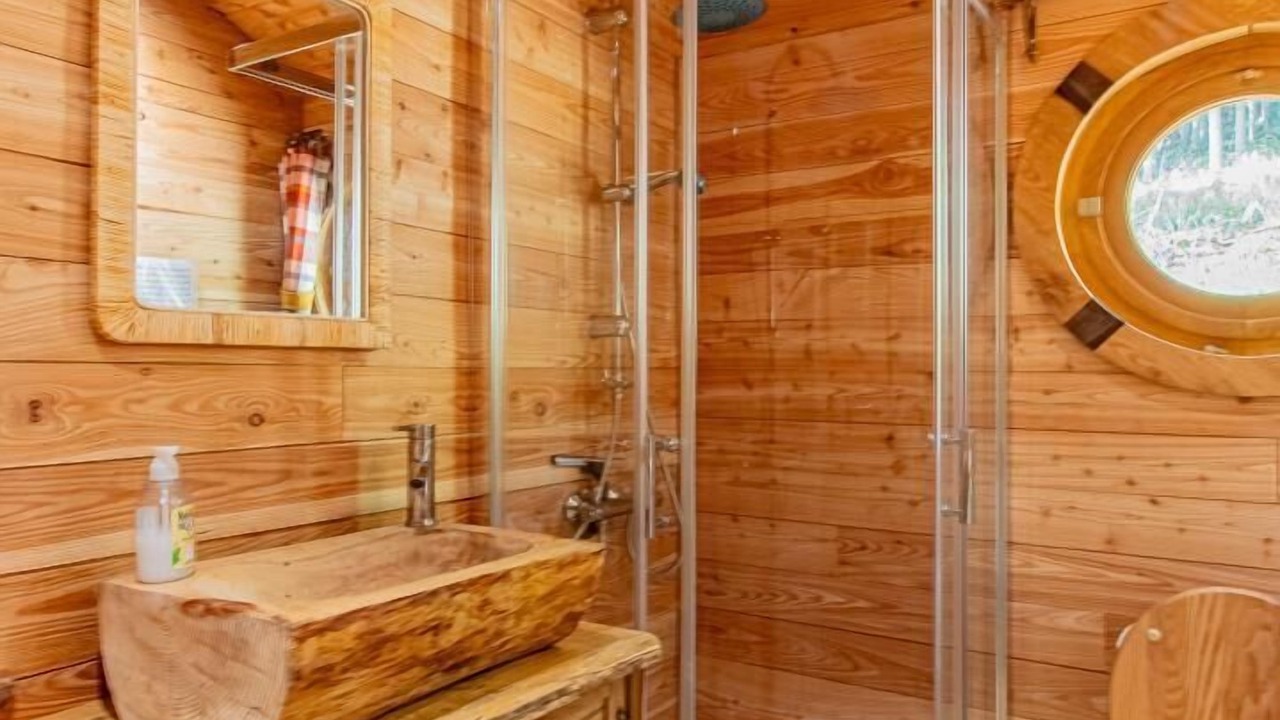 Photo of Bathroom in Anglure-sous-Dun