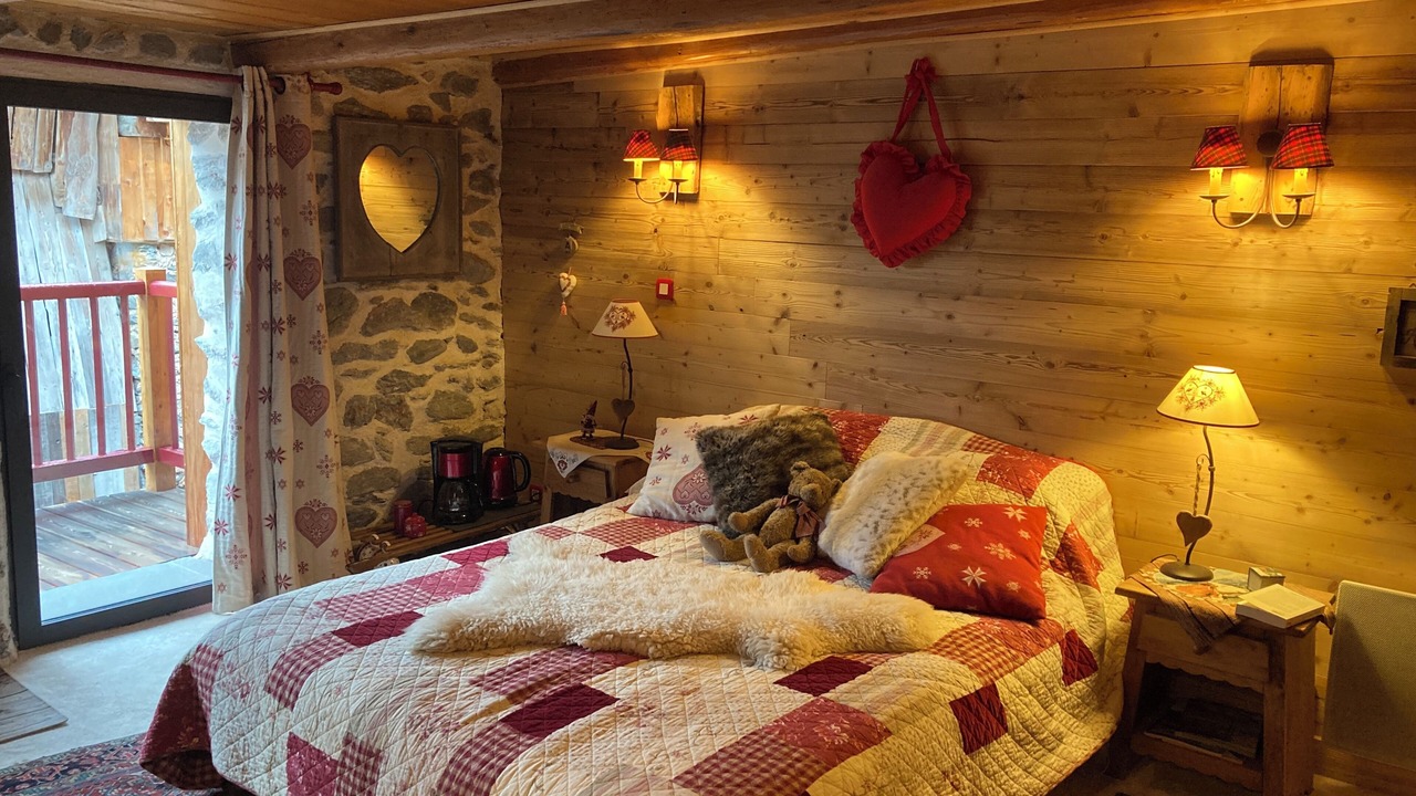 Photo of Bedroom in Les Allues