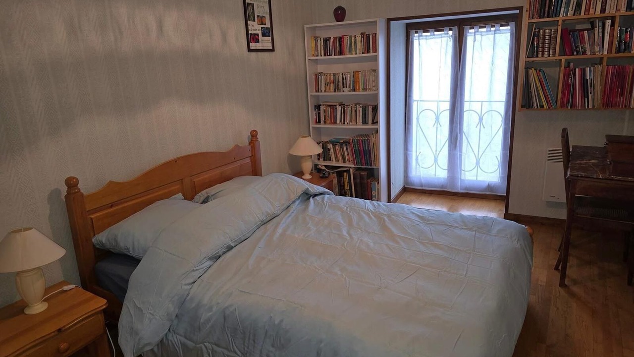 Photo of Bedroom in Chaux