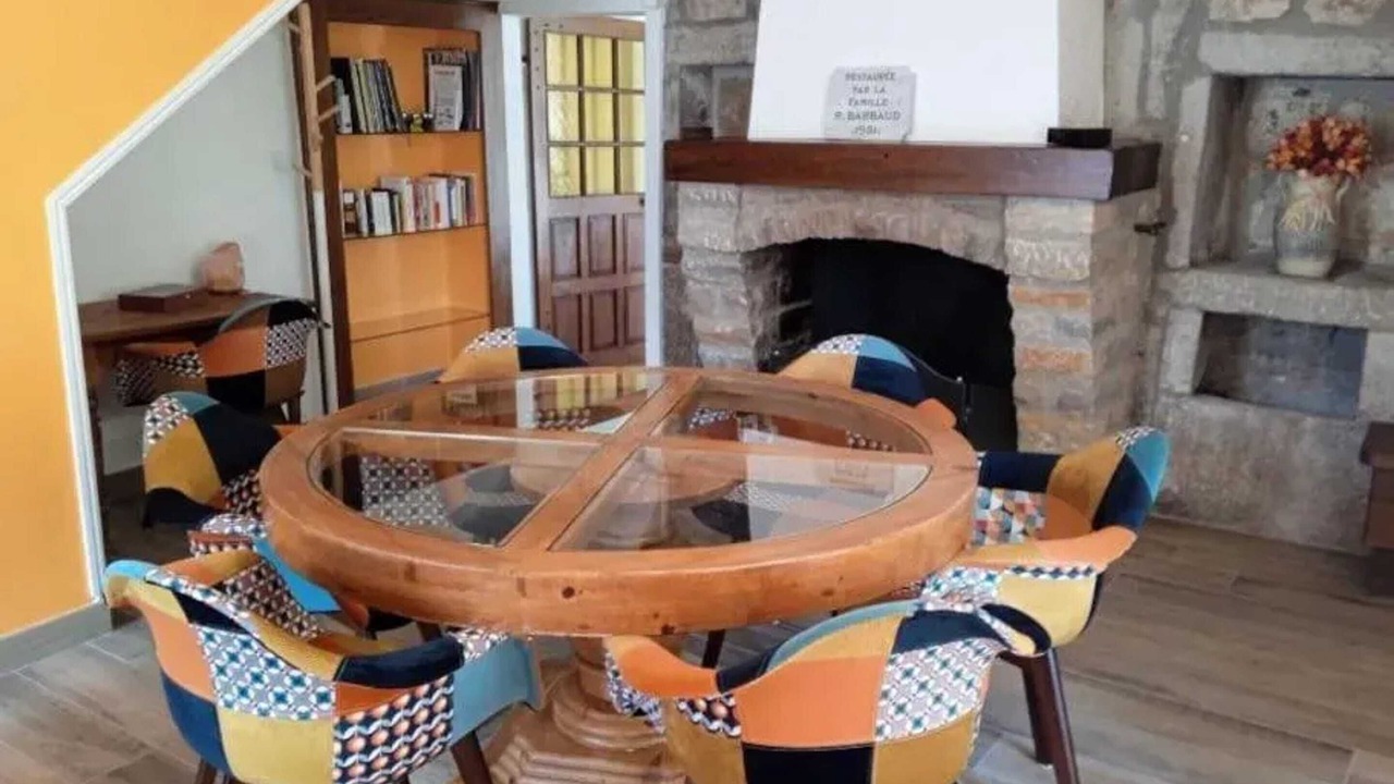 Photo of Livingroom in Nevy-sur-Seille