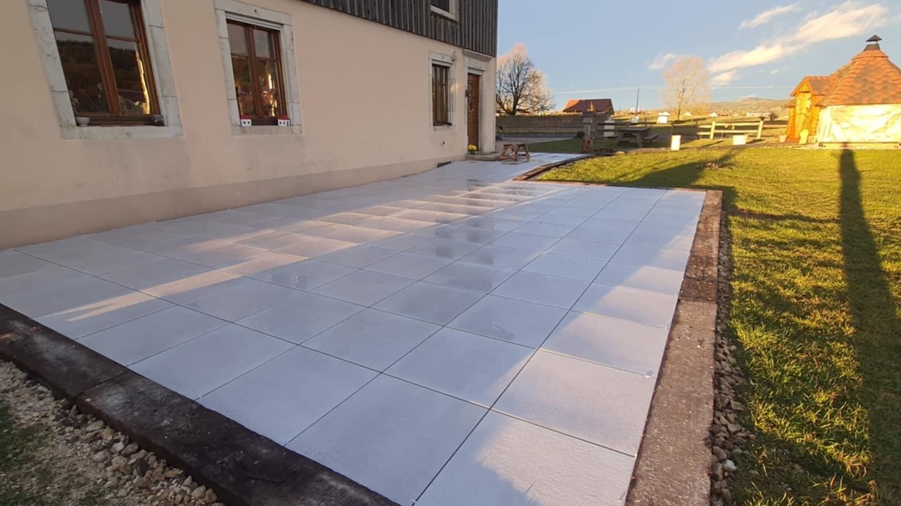 Photo of Outdoor in Arc-sous-Cicon
