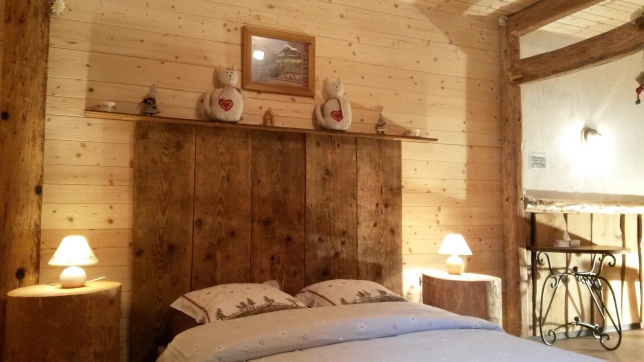 Photo of Bedroom in Arc-sous-Cicon