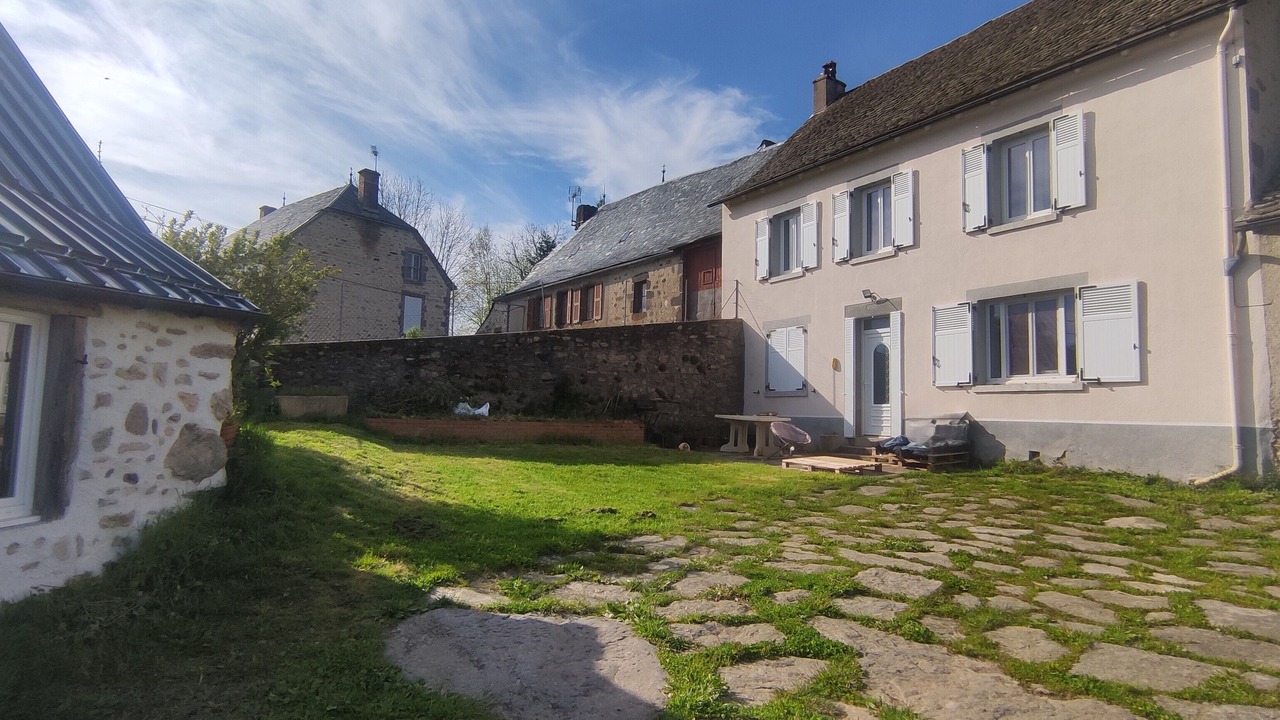 Photo of Outdoor in Oradour