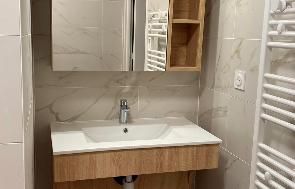 Photo of Bathroom in Alfortville