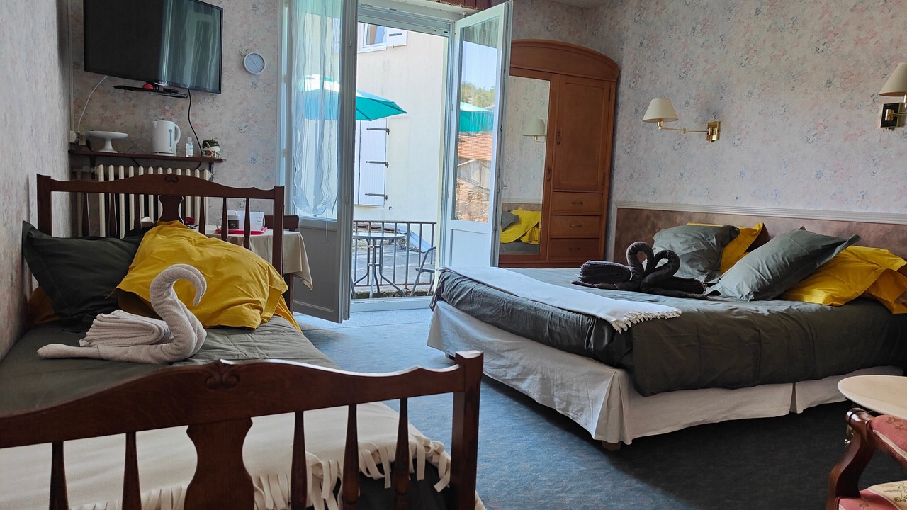 Photo of Bedroom in Forges-les-Bains