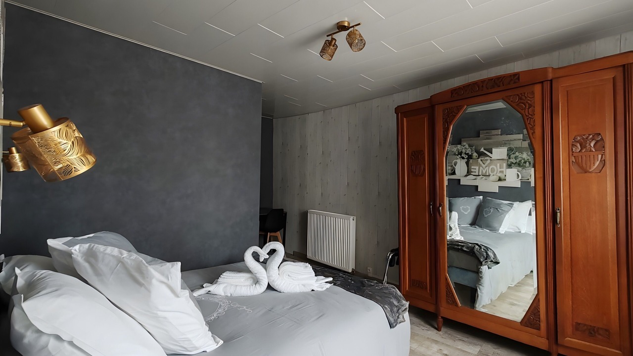 Photo of Bedroom in Forges-les-Bains