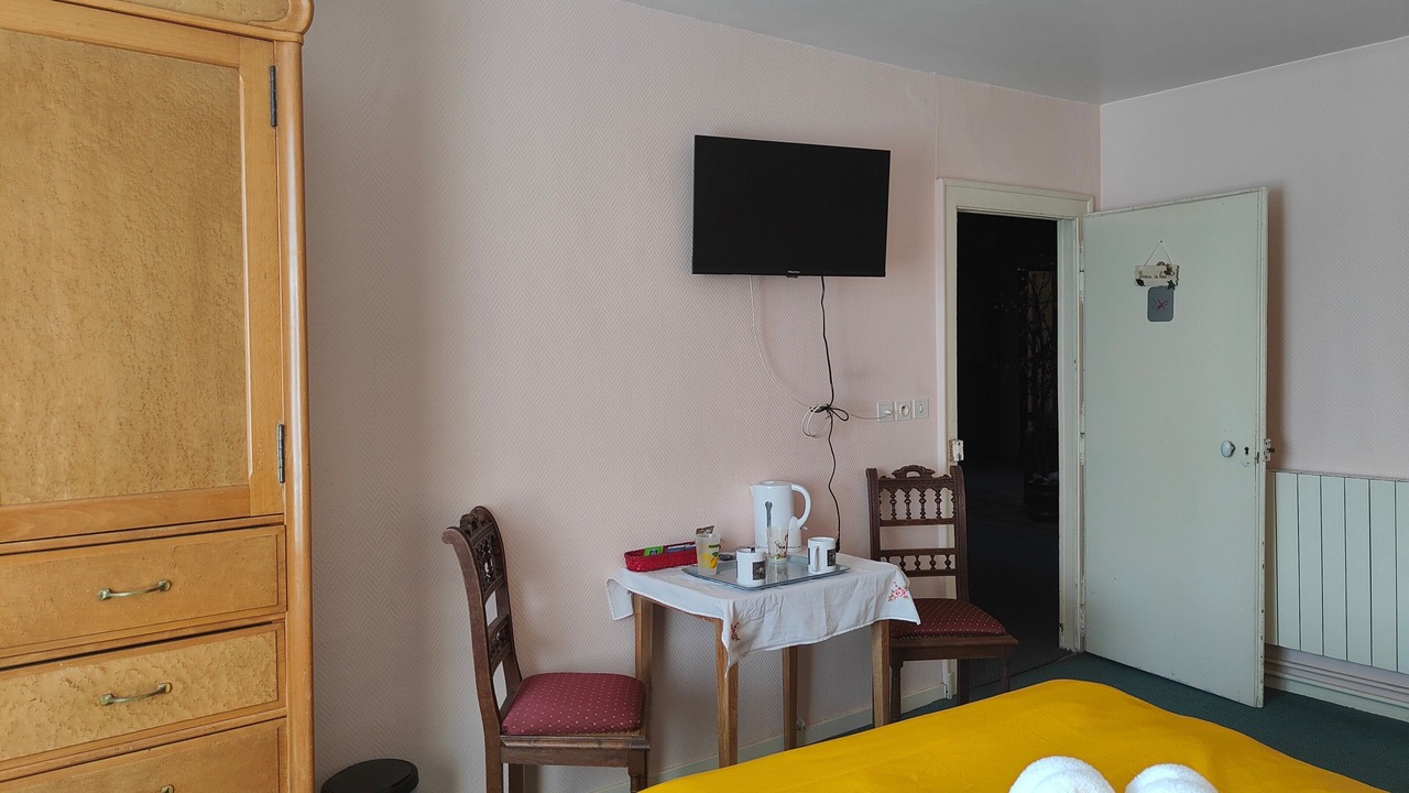 Photo of Bedroom in Forges-les-Bains