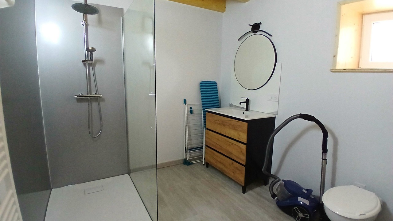 Photo of Bathroom in Paroisse Le Finage