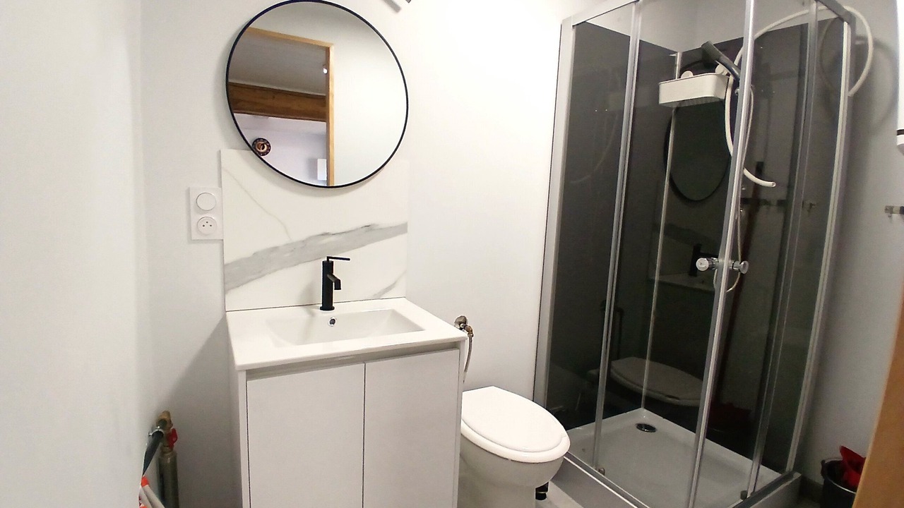 Photo of Bathroom in Paroisse Le Finage