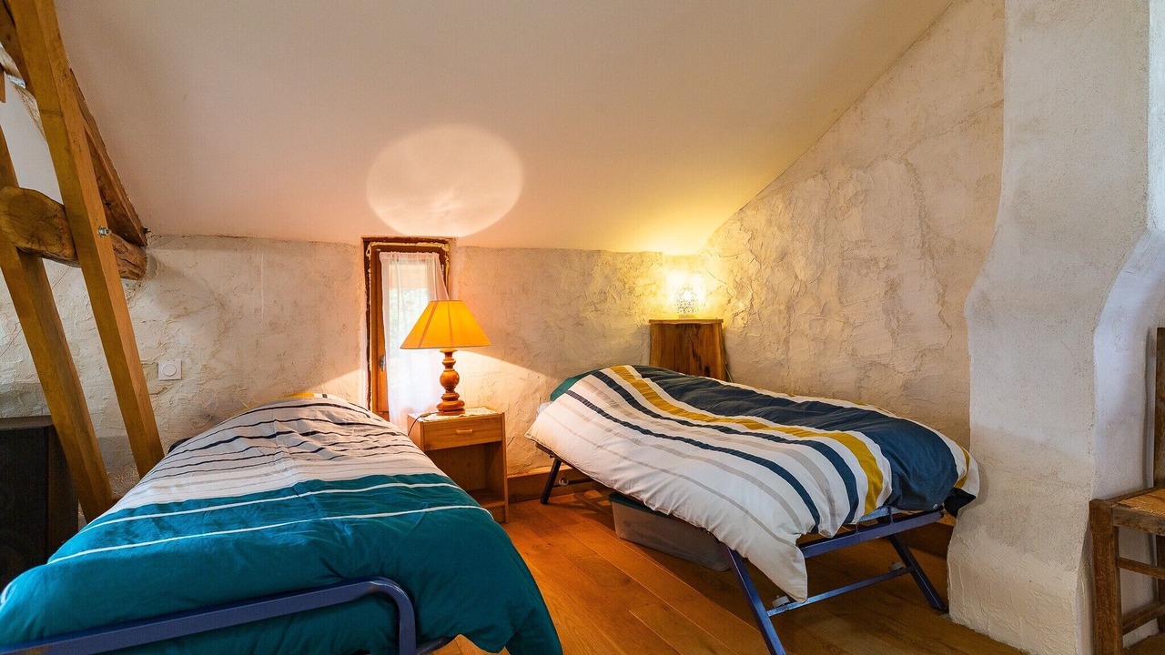 Photo of Bedroom in Presles