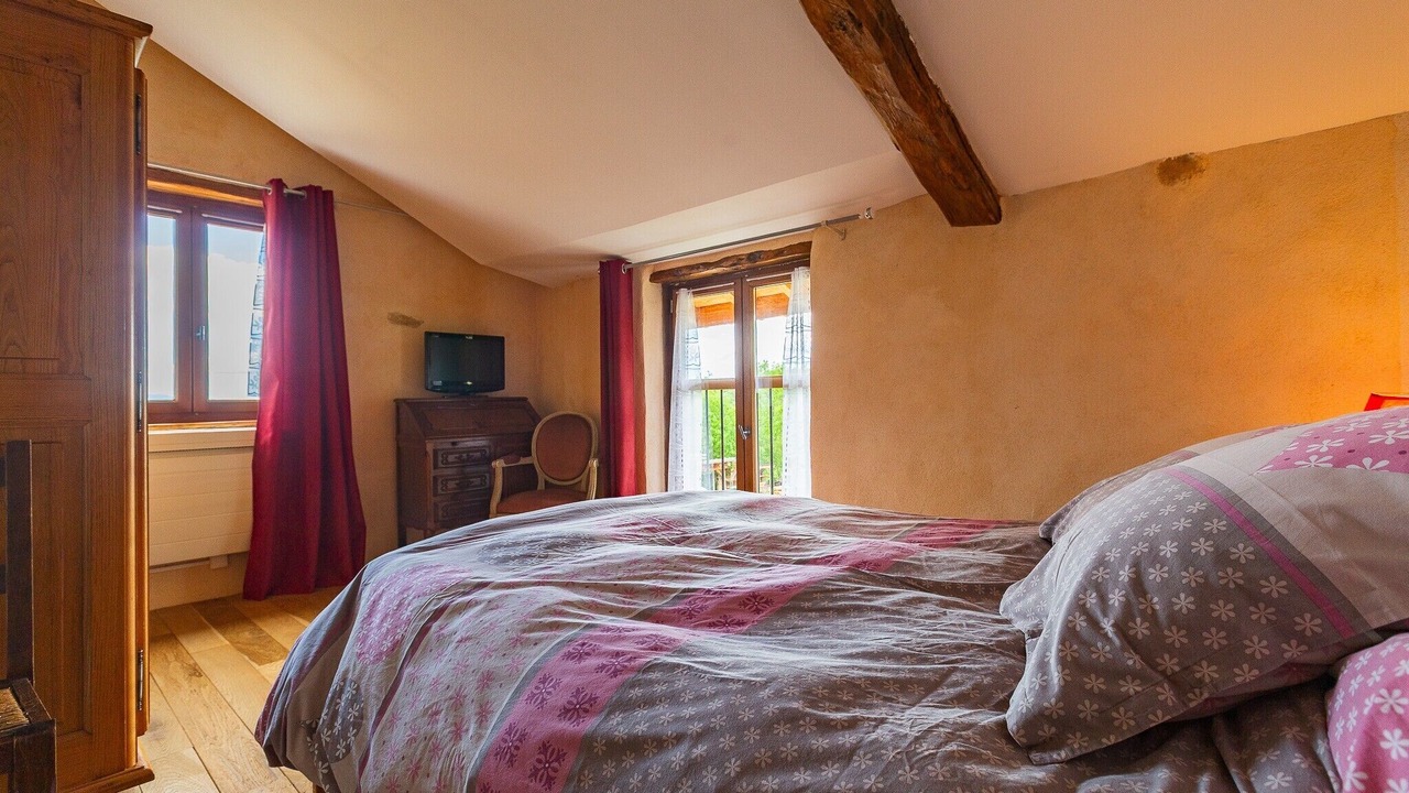 Photo of Bedroom in Presles