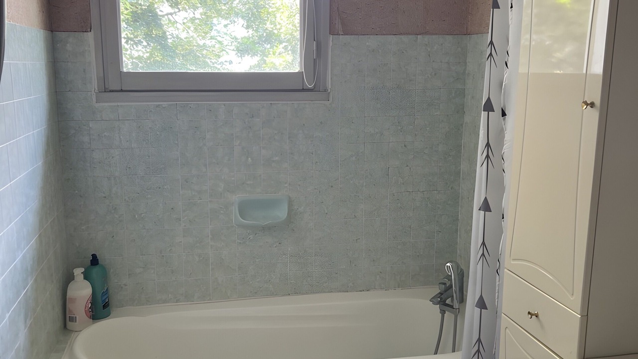 Photo of Bathroom in Charnay-les-Macon