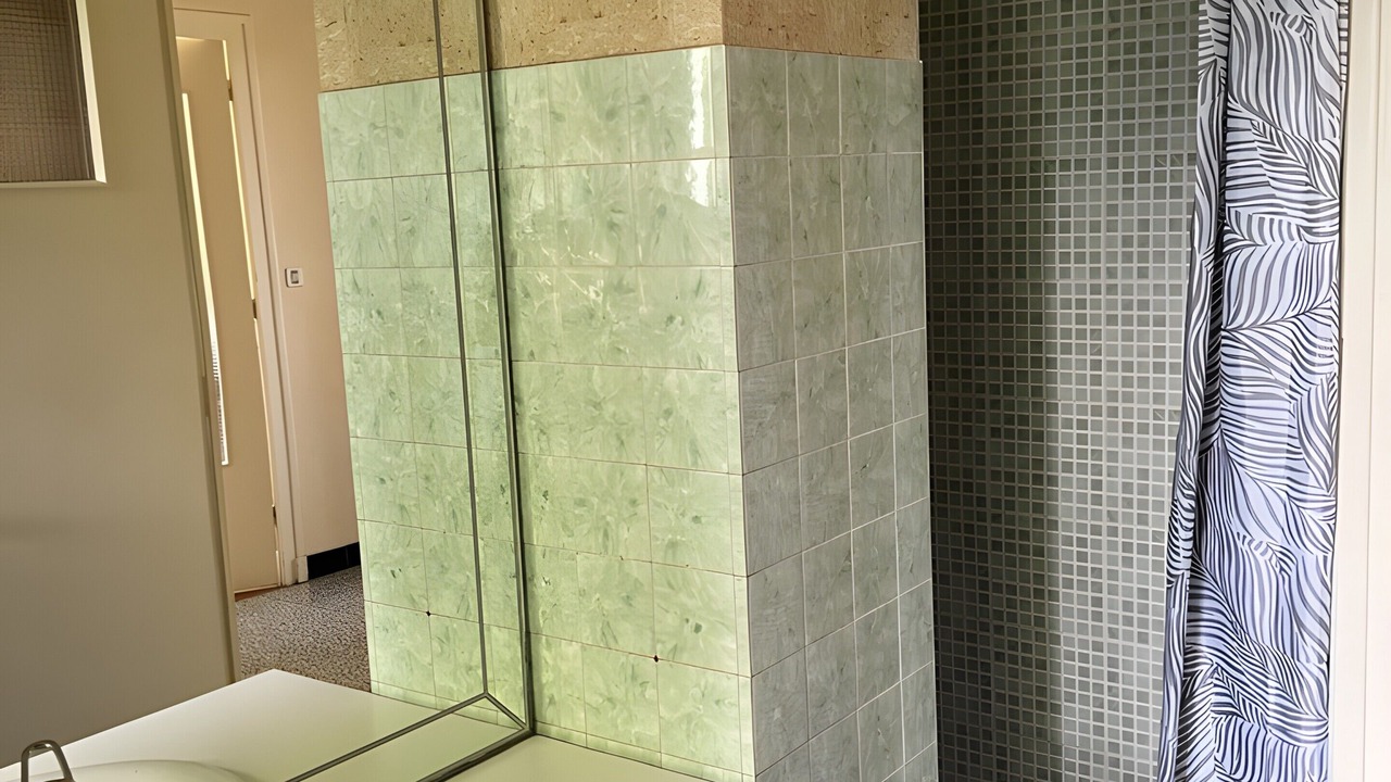 Photo of Bathroom in Charnay-les-Macon