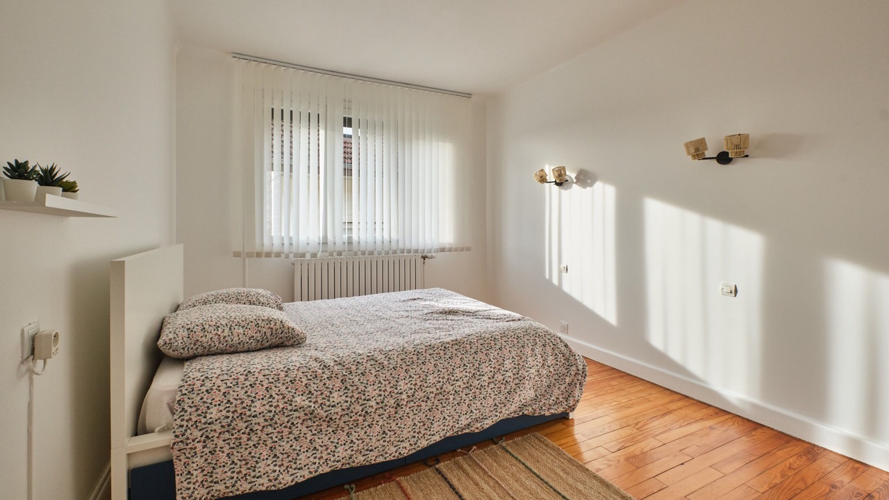 Photo of Bedroom in Eybens