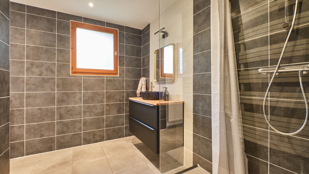 Photo of Bathroom in Eybens