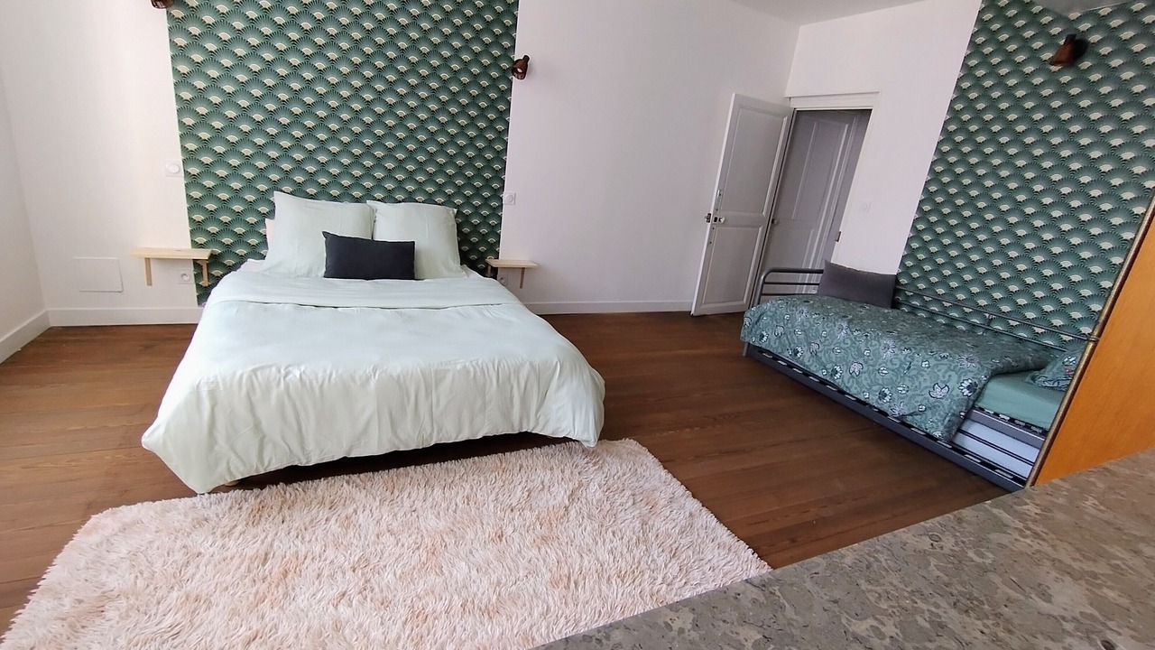 Photo of Bedroom in Lormes