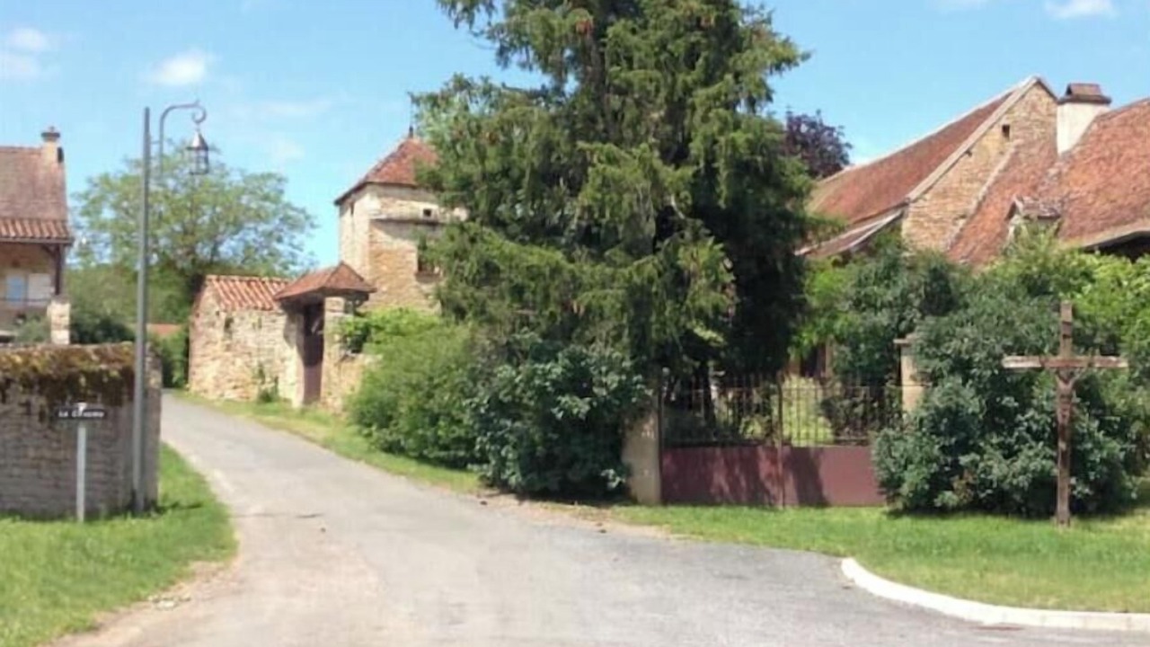 Photo of Outdoor in Chapaize