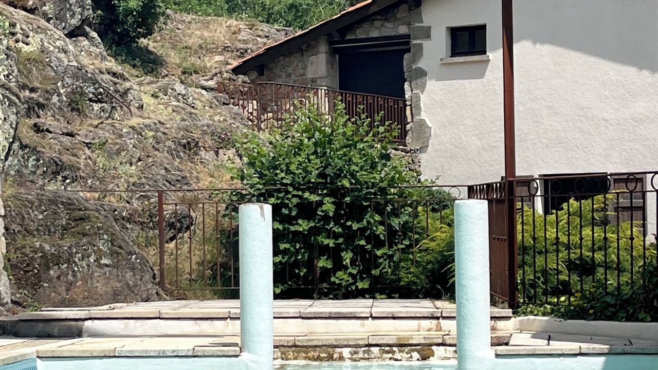 Photo of Outdoor in Essertines-en-Chatelneuf