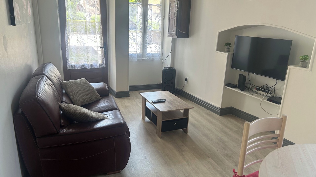 Photo of Livingroom in Saint-More