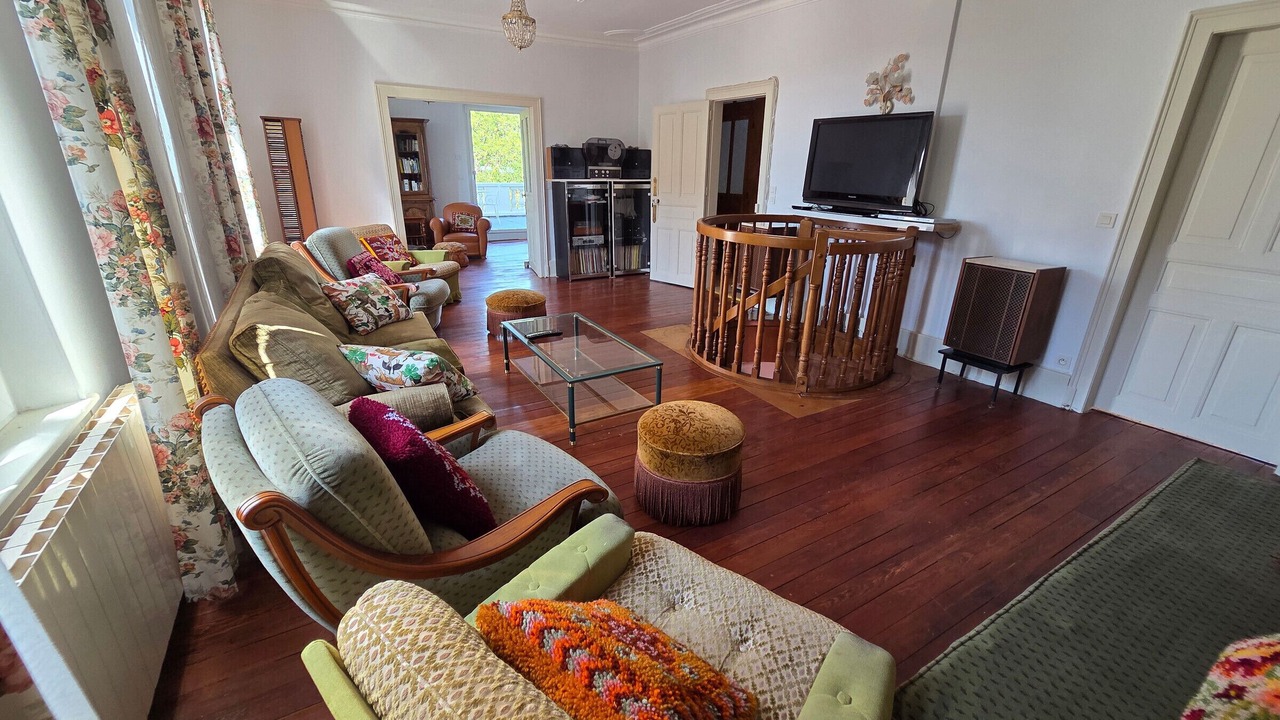 Photo of Livingroom in Ecrouves