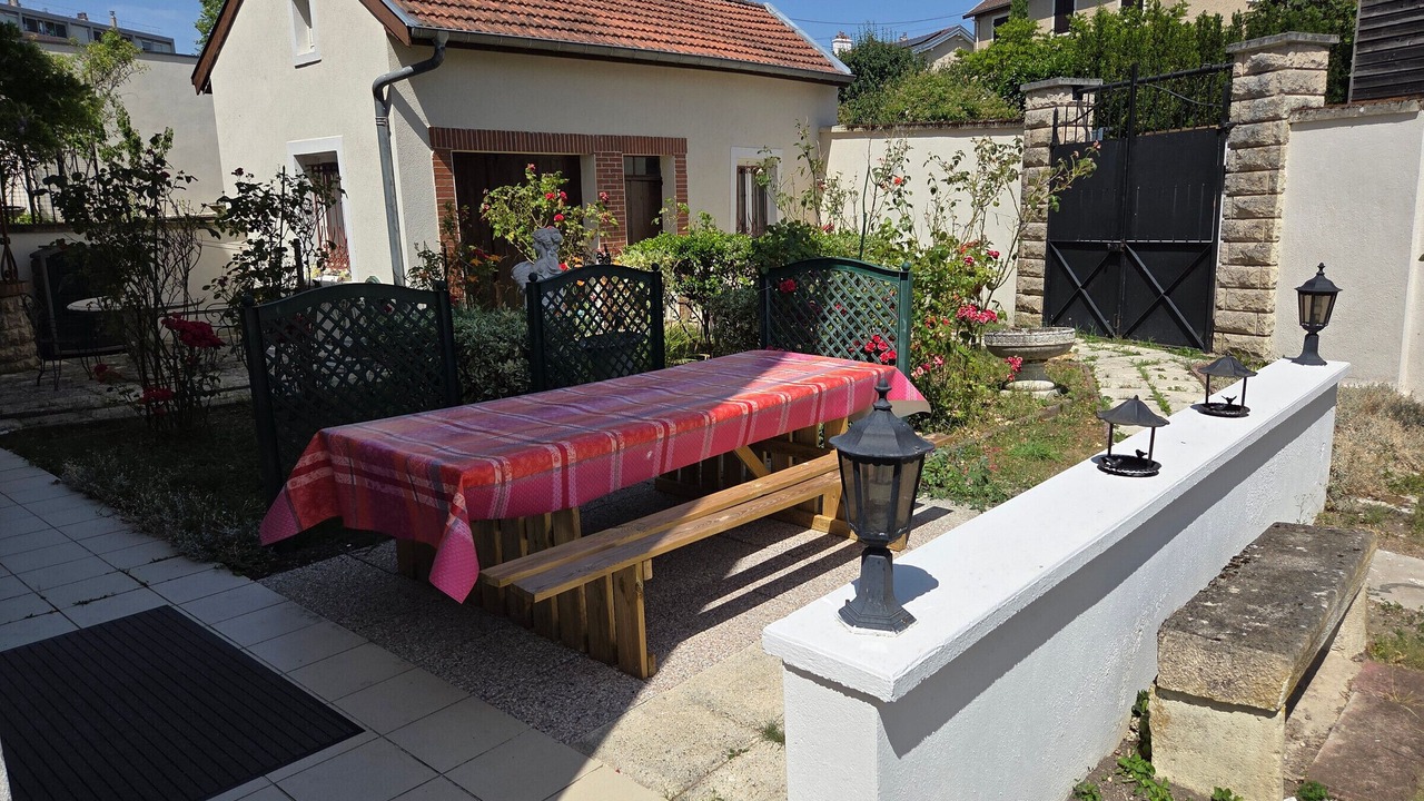 Photo of Outdoor in Ecrouves
