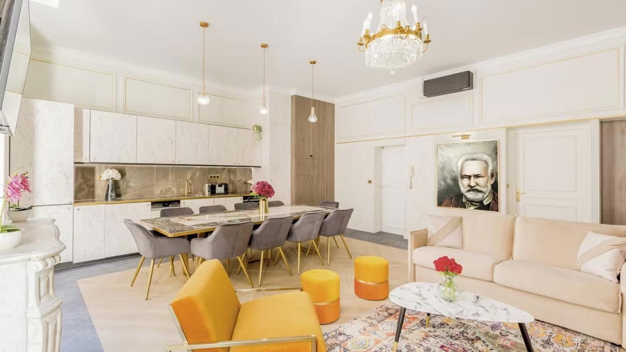 Photo of Livingroom in Palais-Royal