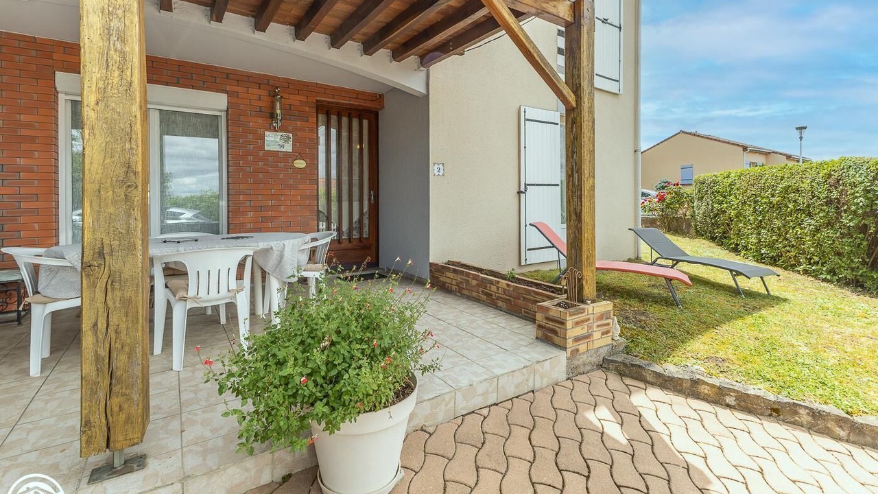 Photo of Outdoor in Parent