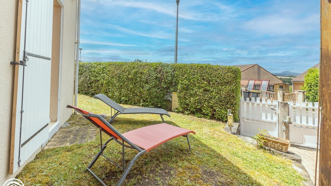 Photo of Patio Balcony in Parent