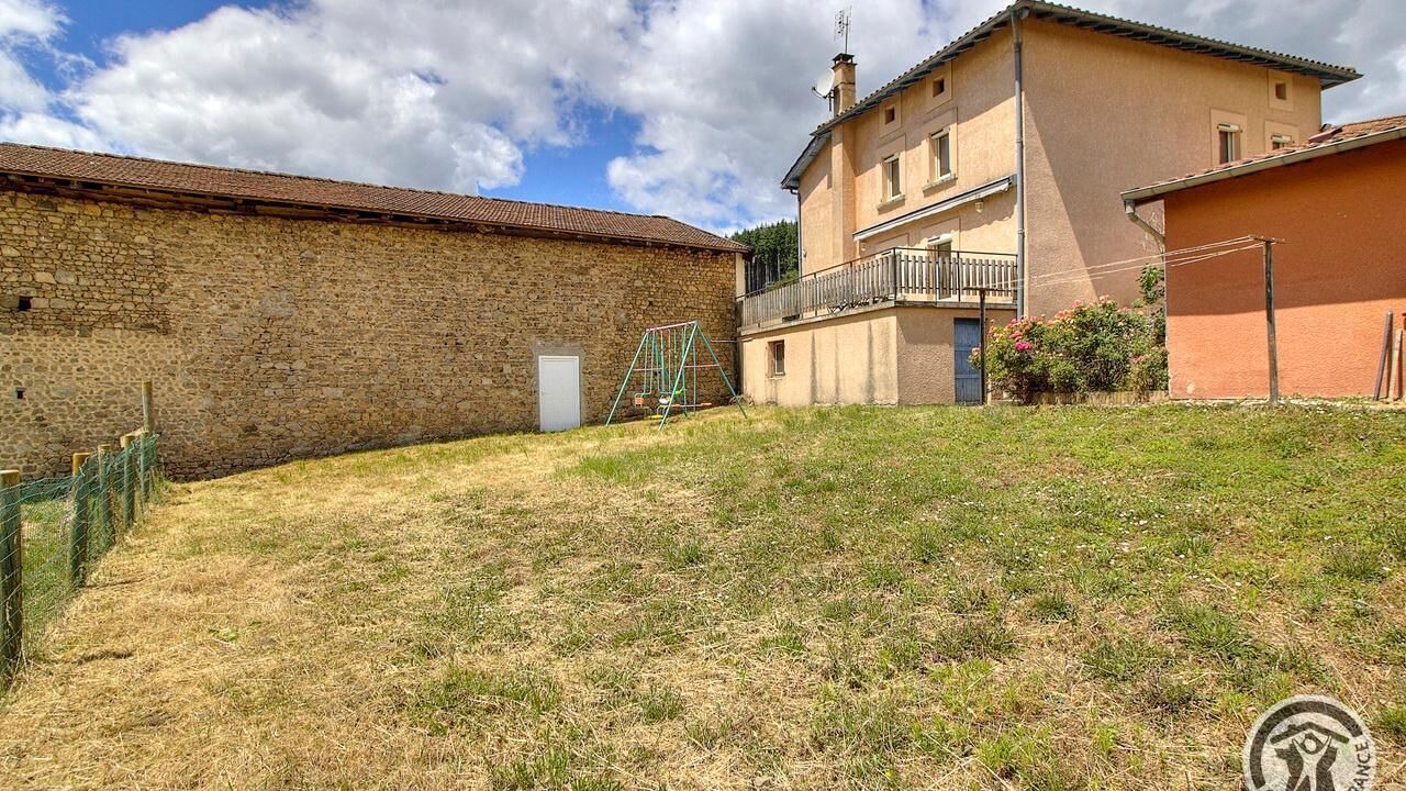 Photo of Outdoor in Saint-Bonnet-le-Troncy