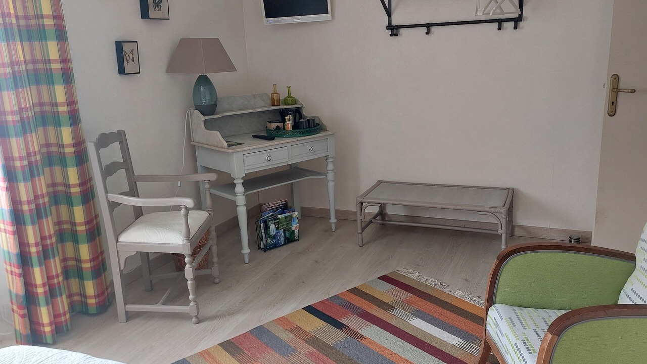 Photo of Bedroom in Ougney