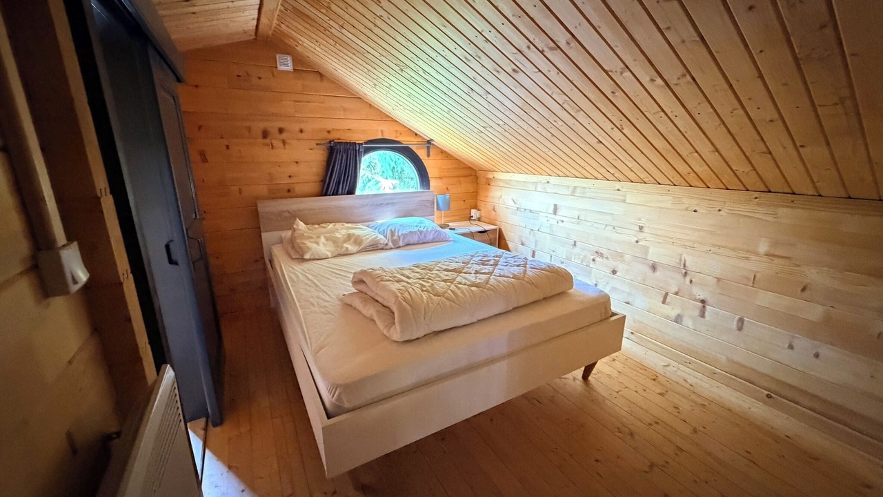 Photo of Bedroom in Saint-Laurent-en-Grandvaux