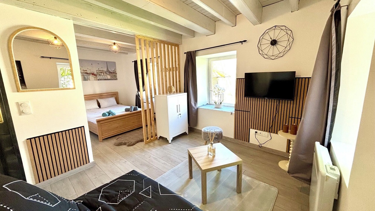 Photo of Bedroom in Olliergues