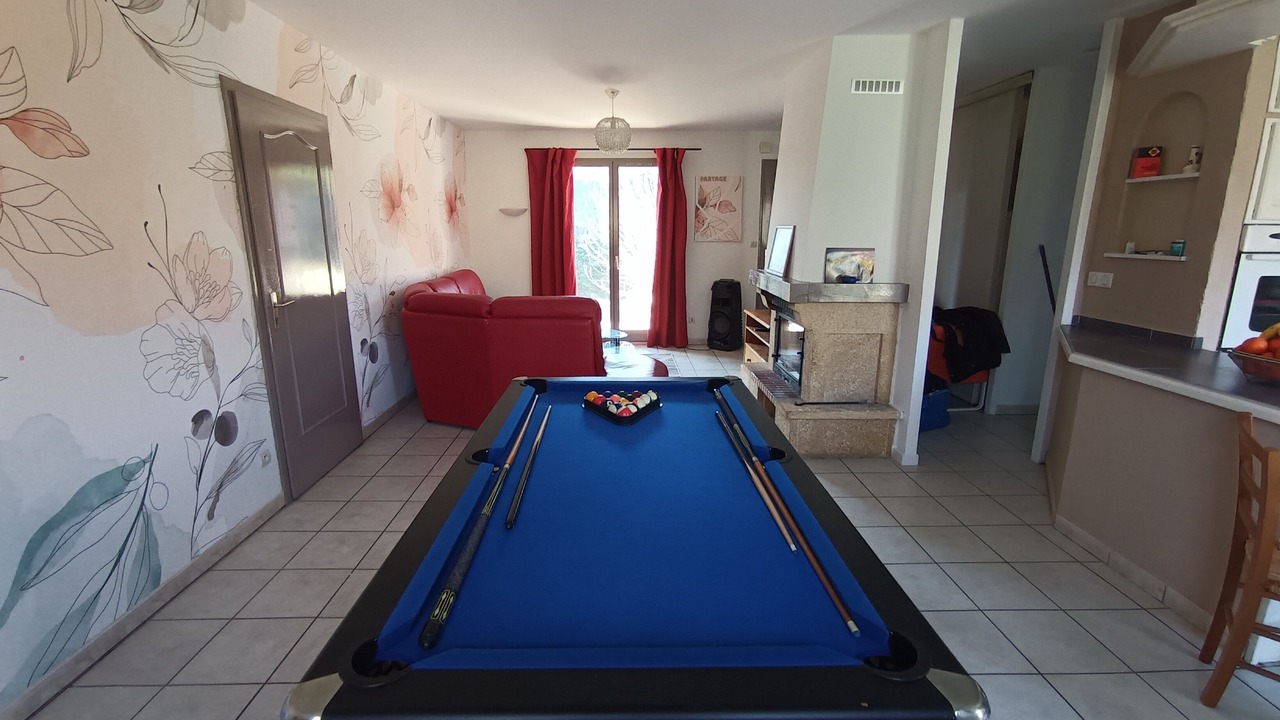 Photo of Bedroom in Chatte