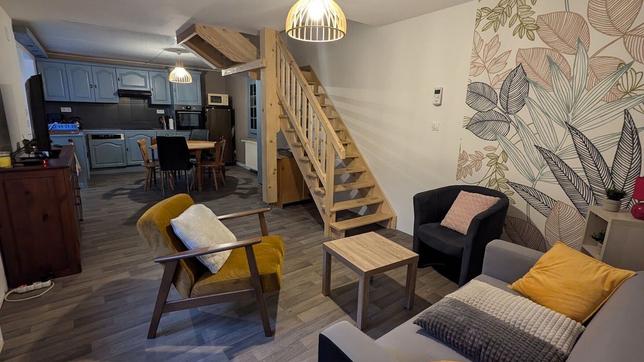 Photo of Livingroom in Tremonzey
