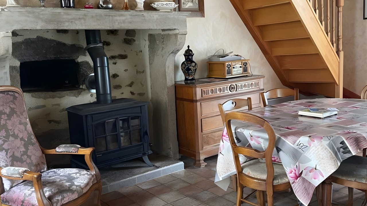 Photo of Others in Avallon