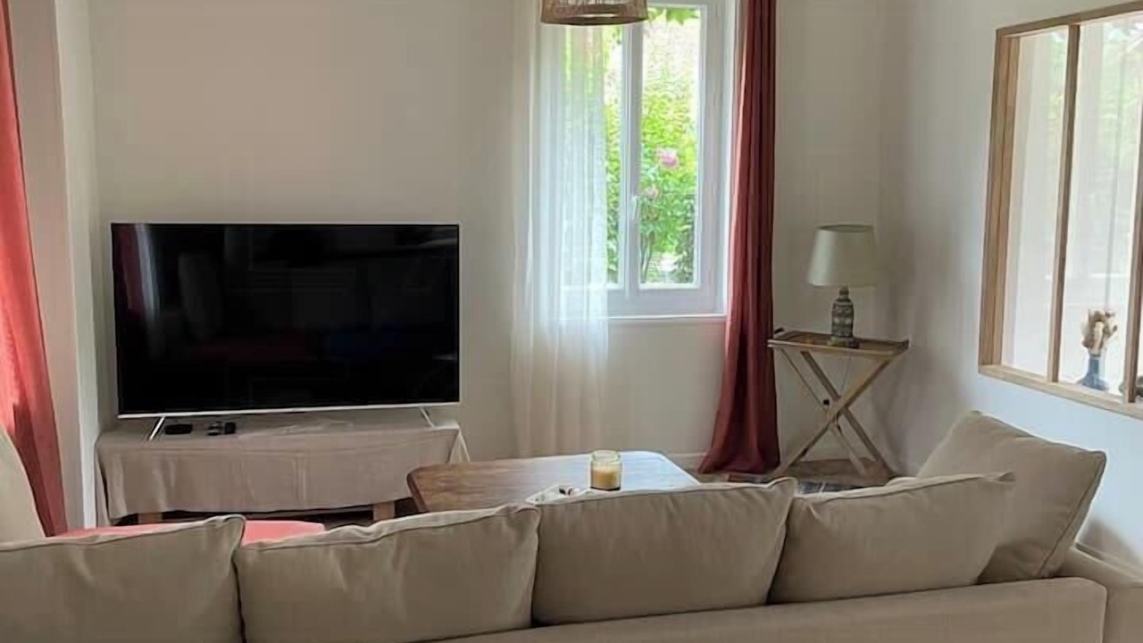 Photo of Livingroom in Saint-Geoire-en-Valdaine