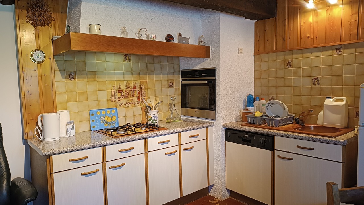 Photo of Kitchen in Dampierre-sur-Linotte
