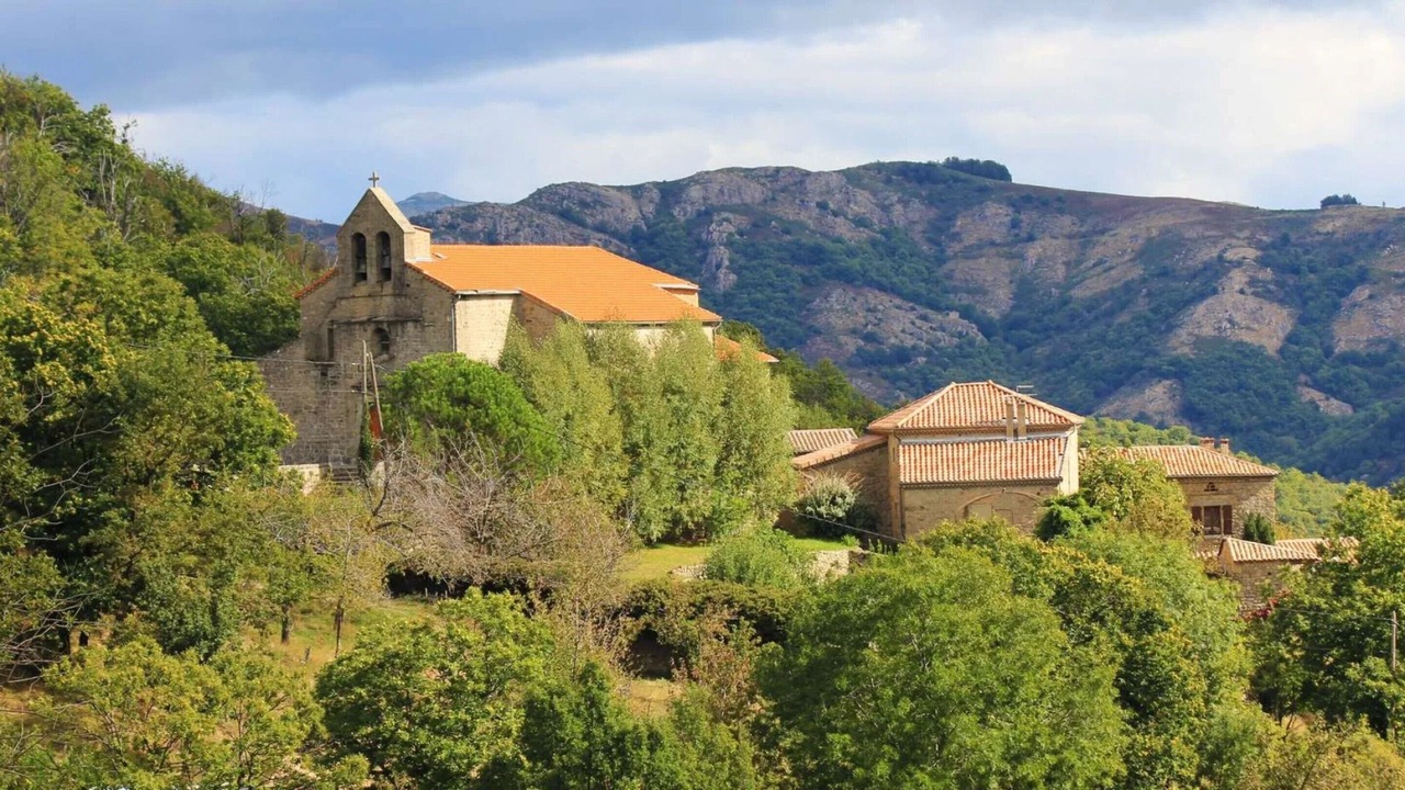 Photo of Others in Aizac