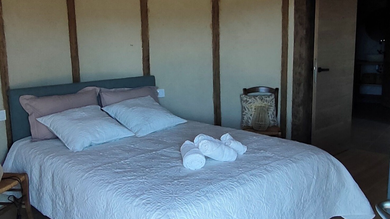 Photo of Bedroom in Castelnau-de-Mandailles