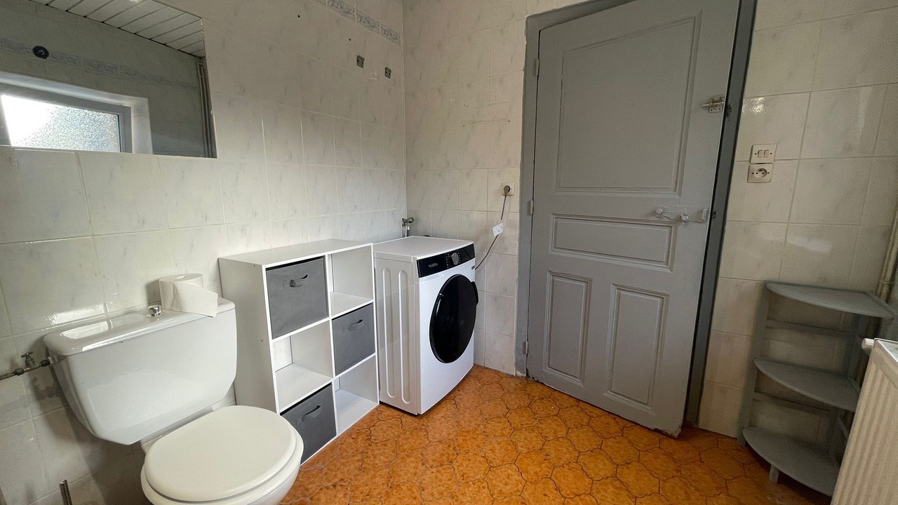 Photo of Bathroom in Sennece-les-Macon