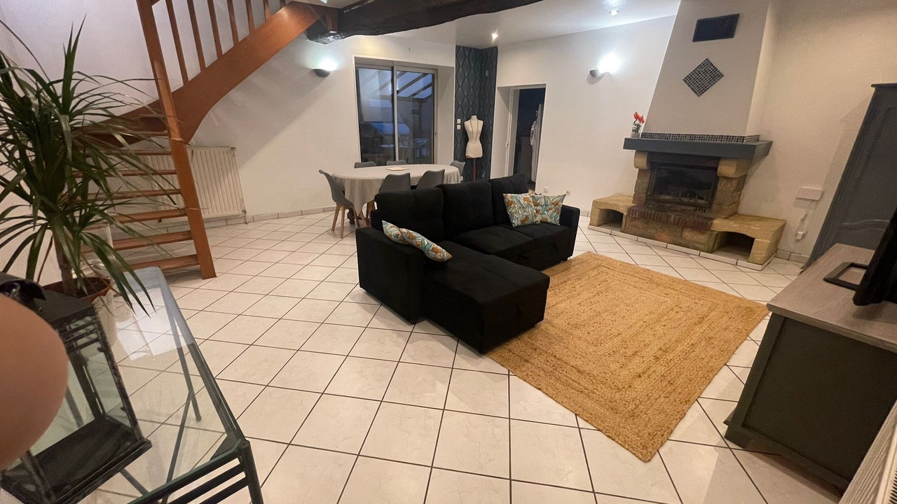 Photo of Livingroom in Sennece-les-Macon