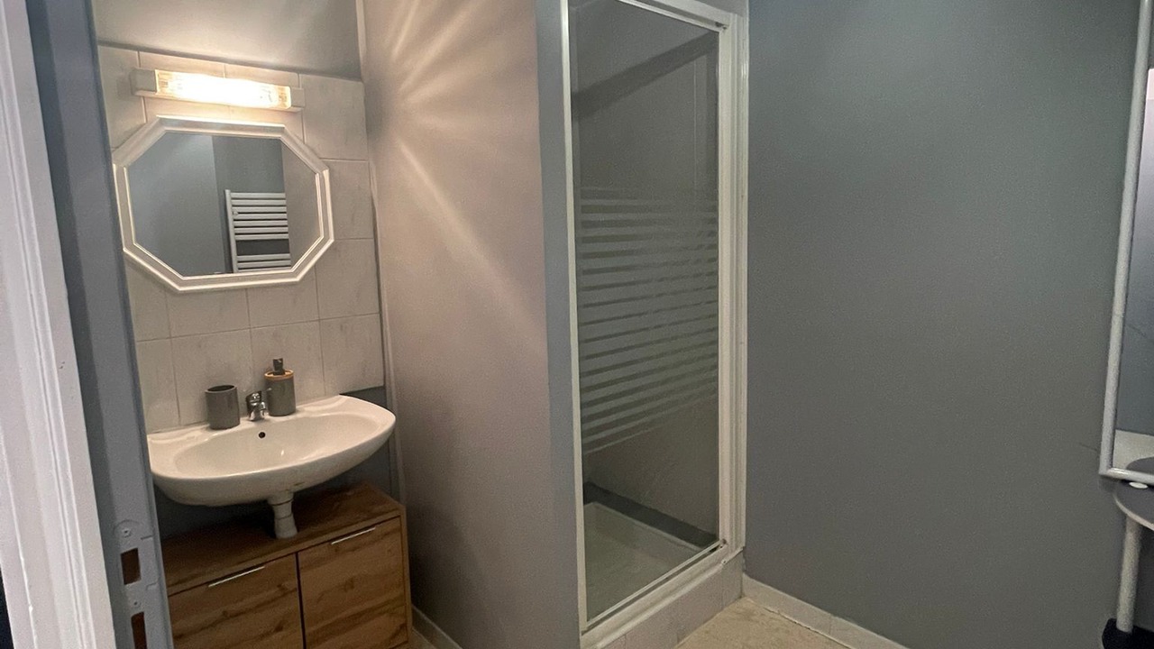 Photo of Bathroom in Sennece-les-Macon