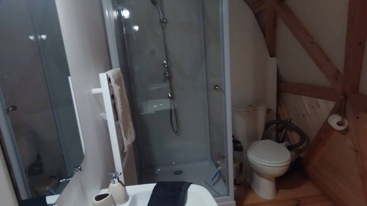 Photo of Bathroom in Fontenoy