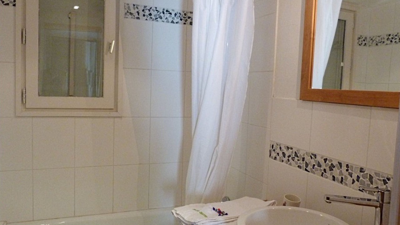 Photo of Bathroom in Beaufort