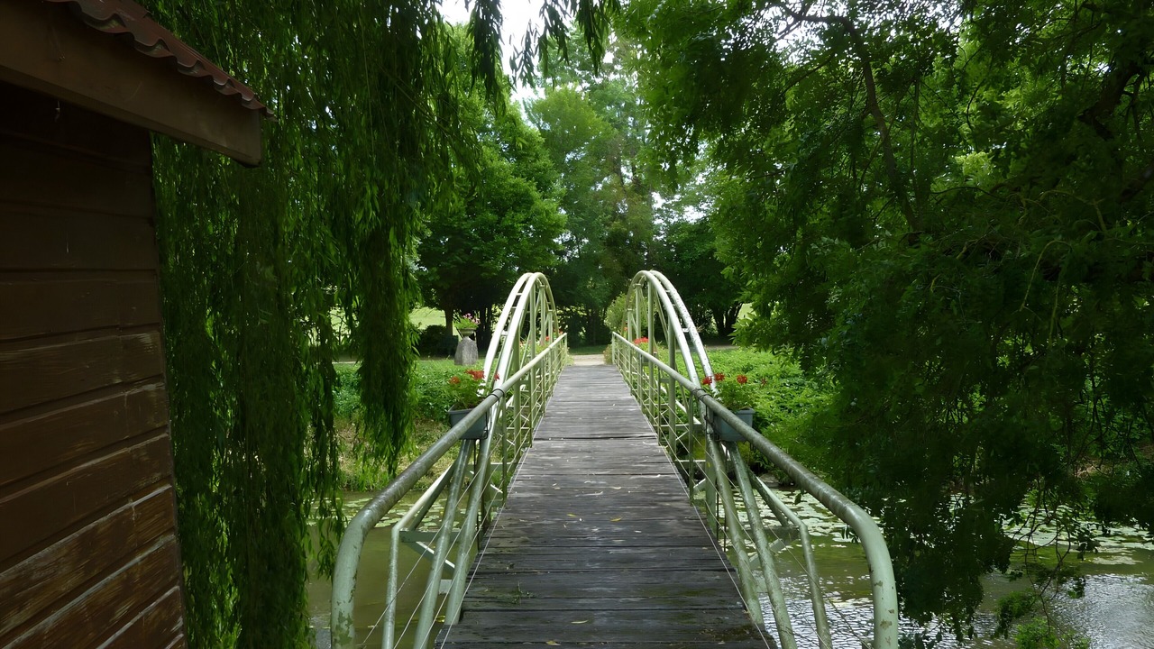 Photo of Others in Lescheroux