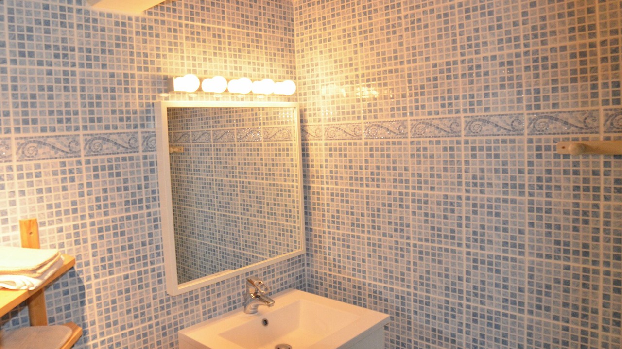 Photo of Bathroom in Mirabel-et-Blacons
